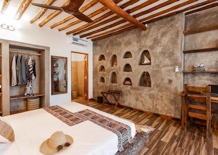 Casa Ananda Boutique Hotel